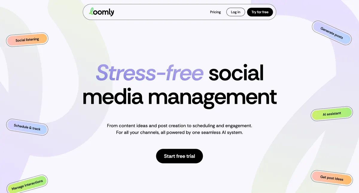 Loomly homepage